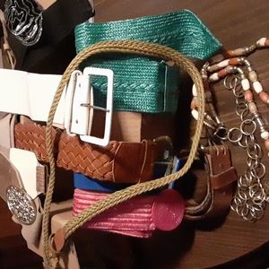10 Ladies Fashion Belts, size small-medium. Leather, Stretch, and  Beaded Belts.